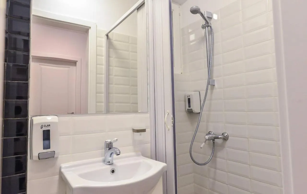Athene Apartment - Cismigiu Gardens Bucarest 0*,