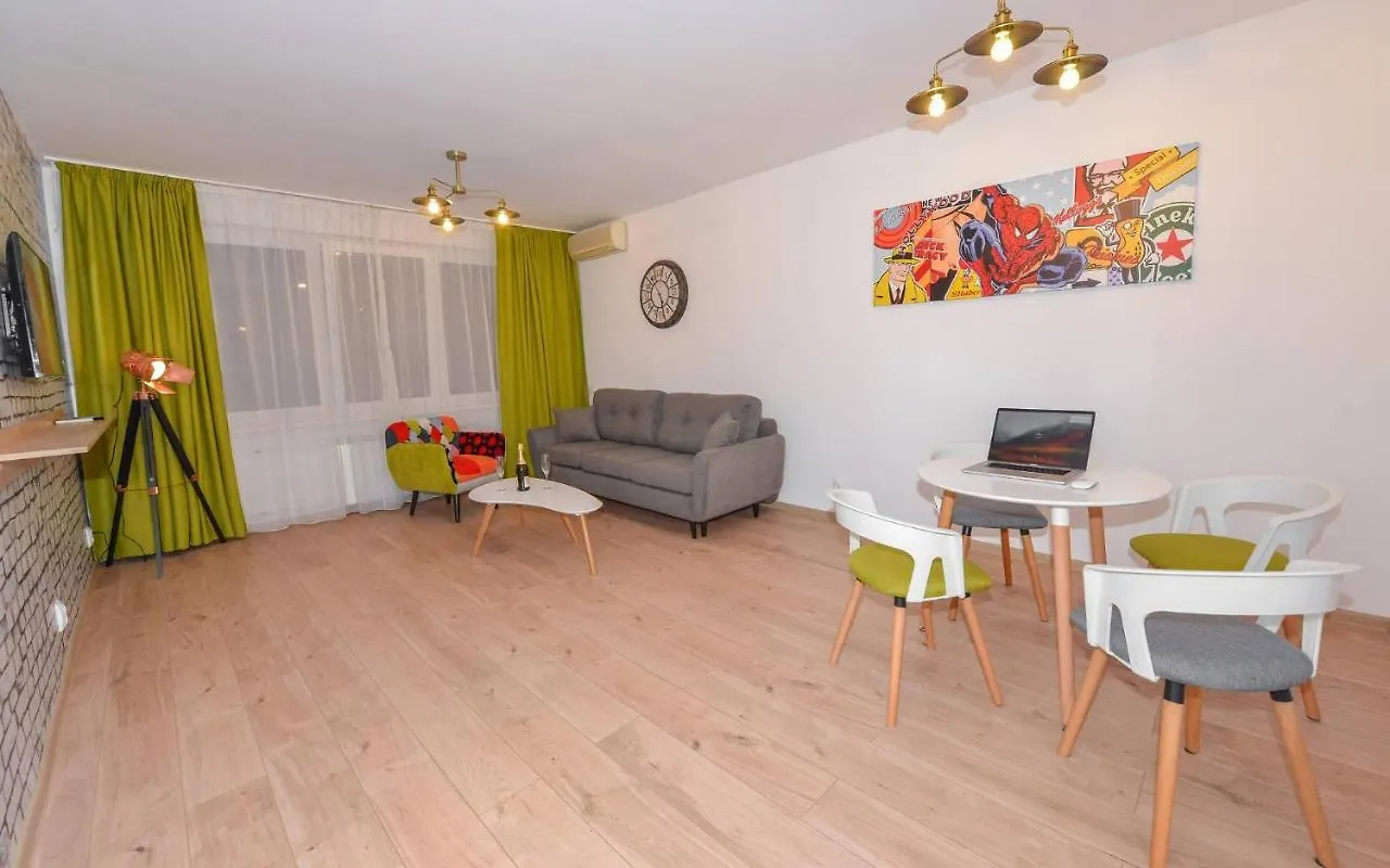 Athene Apartment - Cismigiu Gardens Bükreş