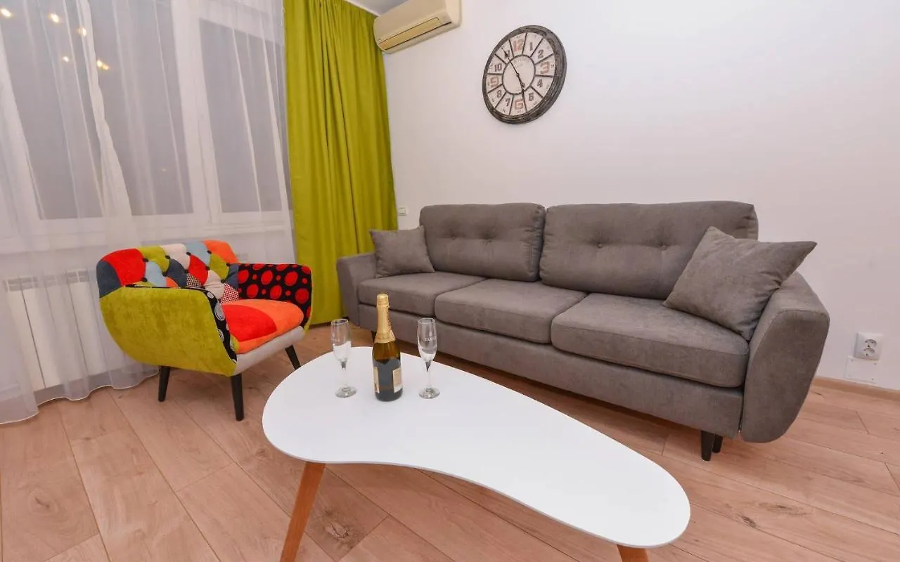 Athene Apartment - Cismigiu Gardens Bükreş
